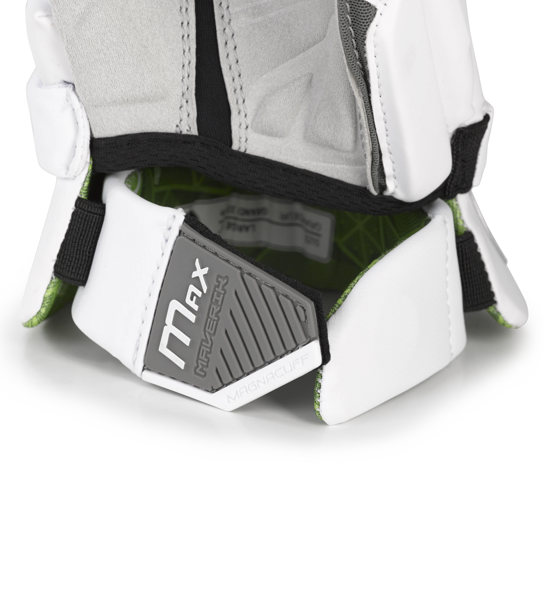 Maverik max gloves deals